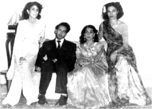 Mr and Mrs Bhutto at their wedding (1951)