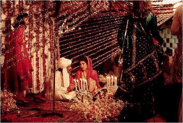 Benazir Bhutto and Asif Zardari (Karachi, 1987)