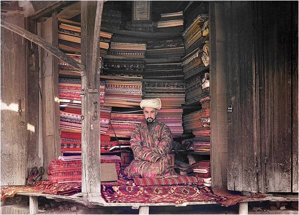 A cloth merchant in Samarkand (1910)