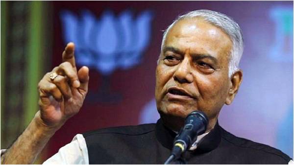 Sinha report strikes a chord in Kashmir