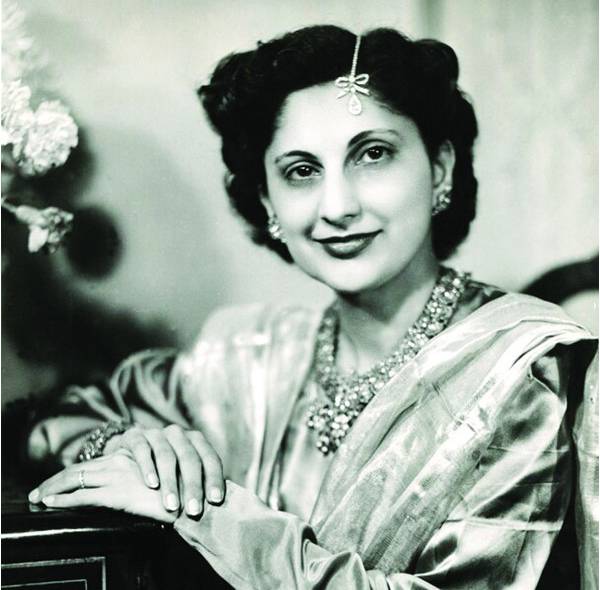 Begum Zubeida Habib Rahimtoola, London, 1948