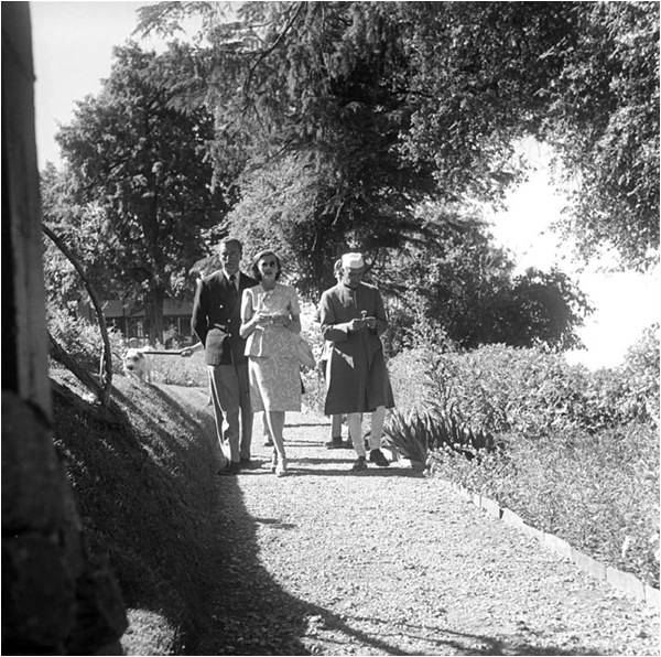 A stroll in Simla (May, 1948)