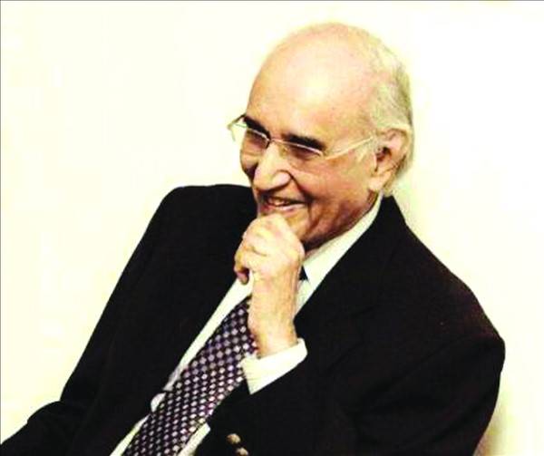 Smiling Philosopher of Urdu Literature