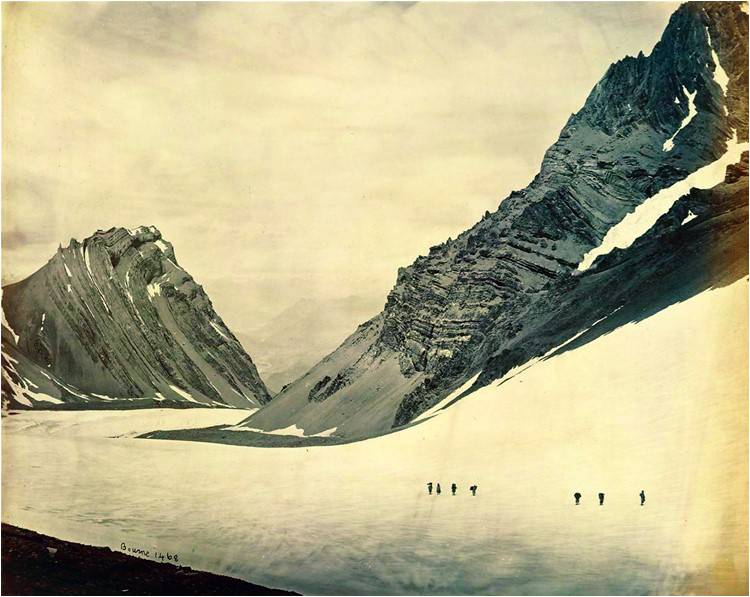 The Manirung Pass (1866)