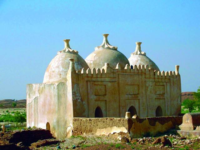 Painted Tombs and Depictions of Romance
