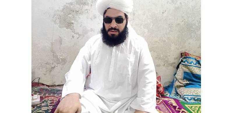 Cash-Strapped And Visually Impaired, Mufti Abdul Haleem Is Determined To Educate Young Religious Scholars