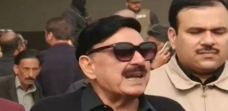 15 Opposition Members Are Supporting PM Imran, Claims Sheikh Rashid