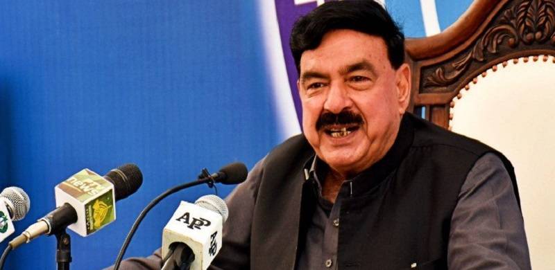 Sheikh Rashid Says 'Blackmailing' Comments Not Directed At PML-Q