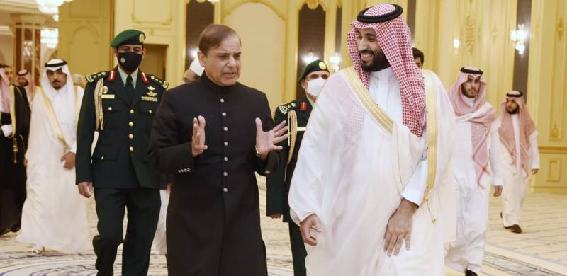 PM Shehbaz Sharif, Crown Prince Mohammad Bin Salman Discuss Bilateral Ties In Jeddah Meeting