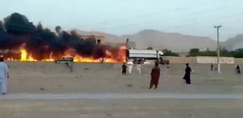 Quetta Man Emerges As Hero By Driving Away Oil Tanker On Fire To Save Lives