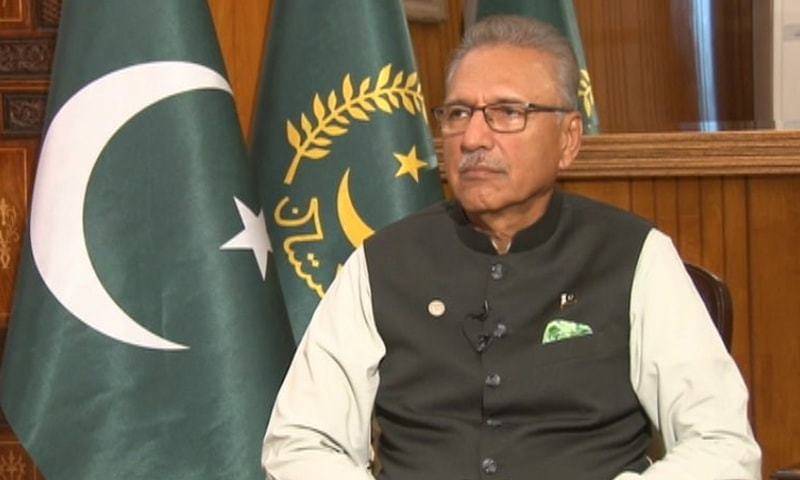 President Alvi Urges Politicians To Refrain From Making Army 'Controversial'