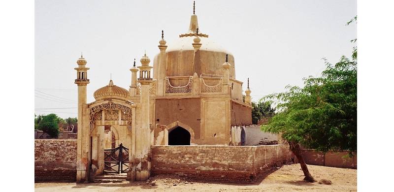 Mosques And Mystics Of Shikarpur - V