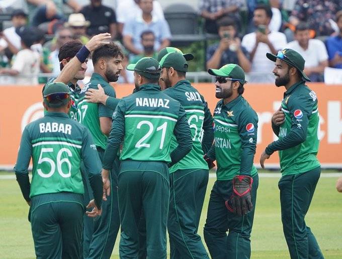 Pakistan Raze Arch-Rivals India In Asia Cup Cliffhanger