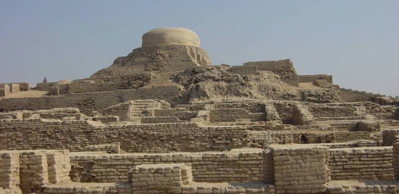 Mohenjo-Daro's 4,500-Year-Old Drainage System Still Functions: Archeology Dept