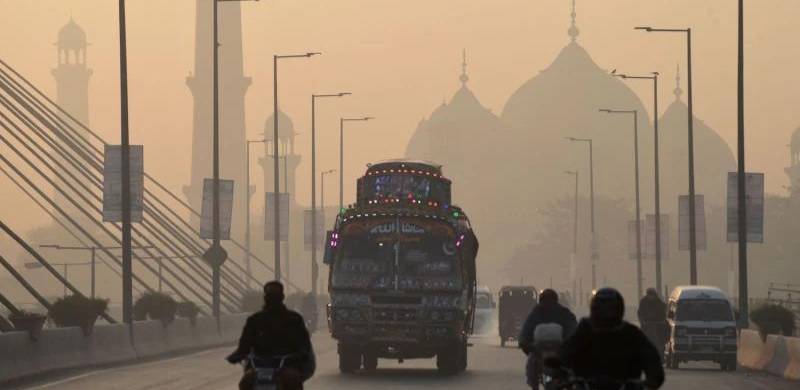 Lahore Schools To Remain Closed Three Days A Week Due To Smog