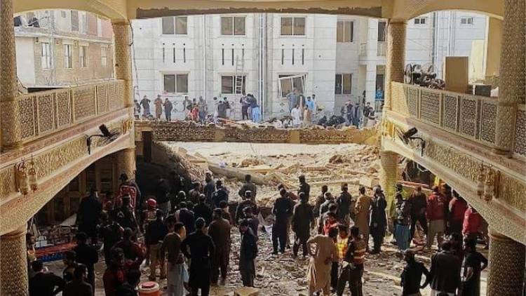 Death Toll In Peshawar Suicide Blast Reaches 95