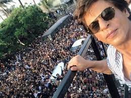 No Room For Hate: Shahrukh Khan's Fan Club Destroyed The Boycott