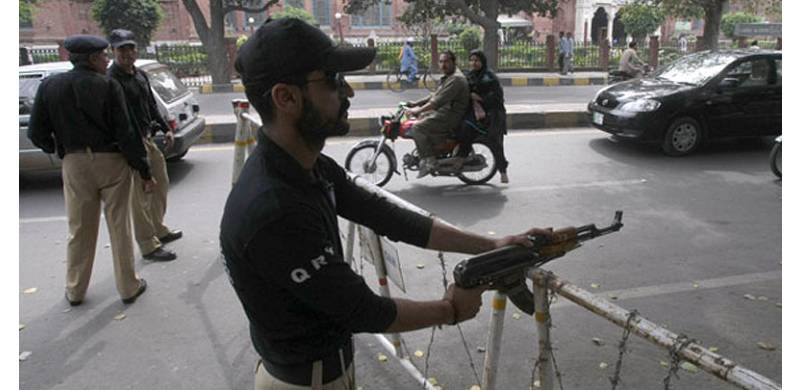 Lahore Police Register Over 0.1m Tenants Under Smart Verification System