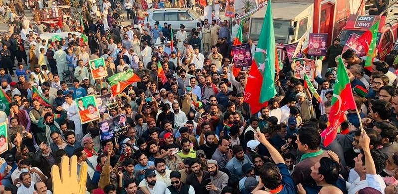 'PTI May Secure Greater Punjab Win As PML-N Loses Ground'