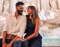Sanam Saeed And Mohib Mirza Finally Announce THEIR Marriage!