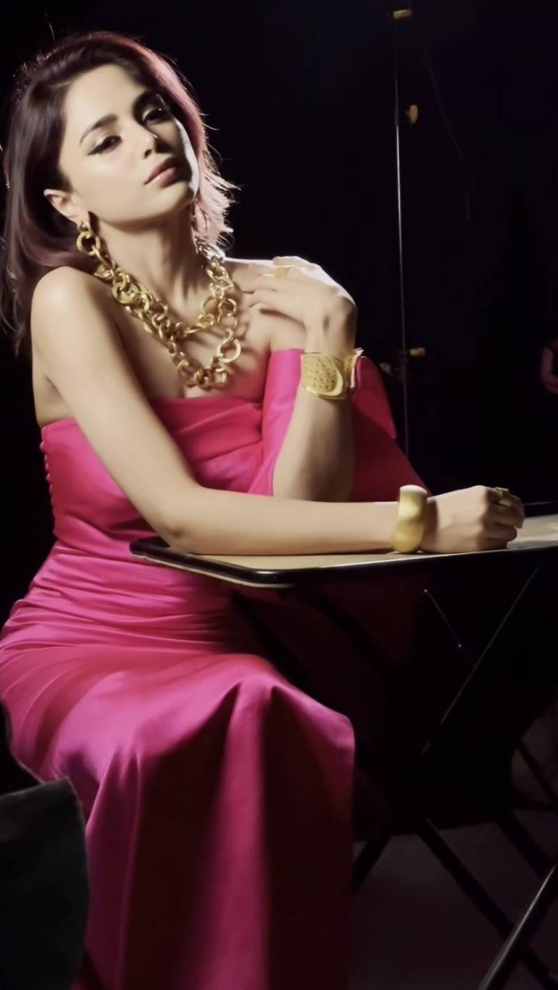 Aima Baig Channels Madonna In A Strapless Pink Dress