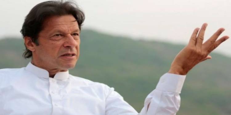 Imran Khan Lambasts Nawaz Sharif Over ‘Scandalizing’ SC Three-Member Bench
