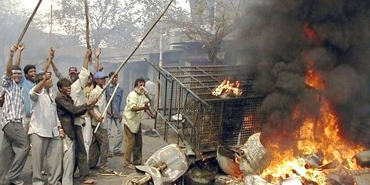 India Court Acquits 69 Hindus Accused Of Killing Muslims In Gujarat Riots