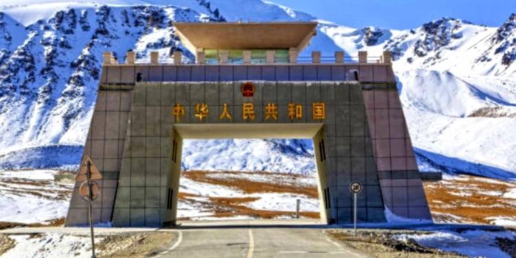 Pak-China Border At Khunjerab Opened For Trade Throughout The Year