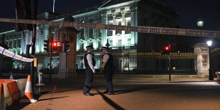 ‘Attack’ On Buckingham Palace Foiled