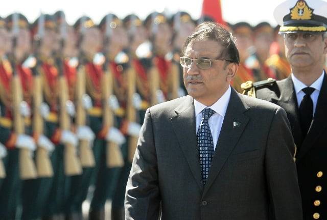 Can Asif Ali Zardari Help Resolve The Ongoing Political Crisis?