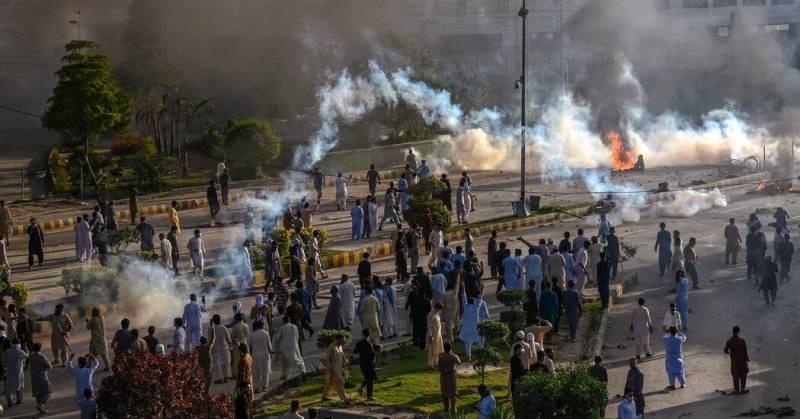Pakistan's Economic Turmoil Set To Intensify Amidst Political Paralysis