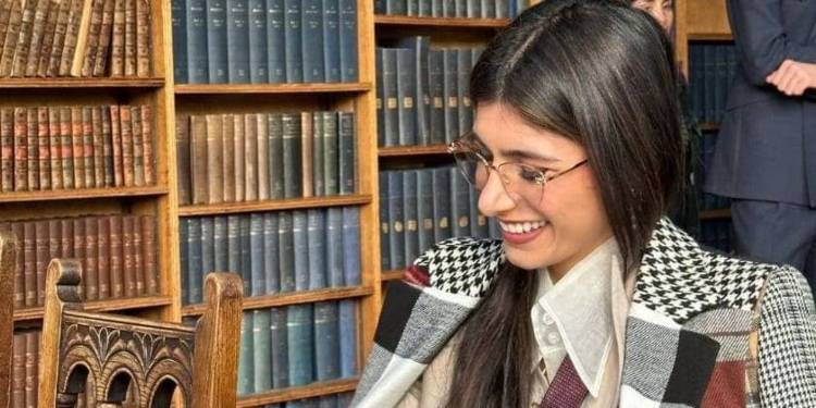 Mia Khalifa Delivers Lecture At Oxford University