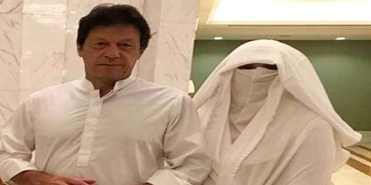 Imran, Bushra Among 600 PTI Leaders Barred From Flying Abroad