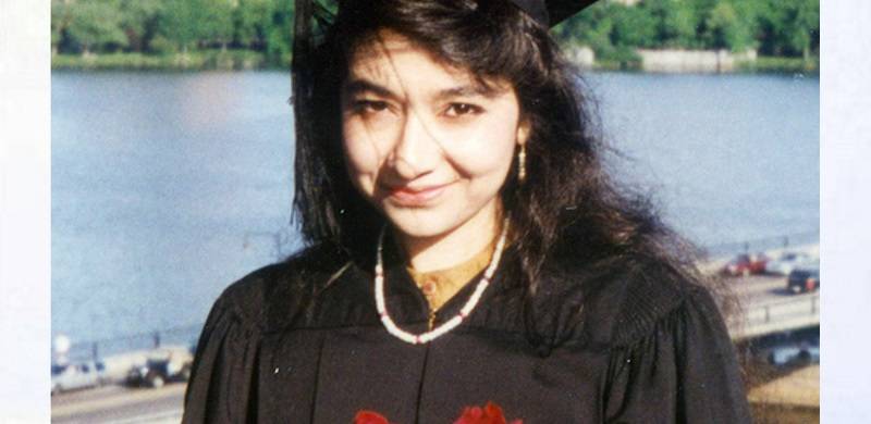 Incarcerated Dr. Aafia Meets Sister After Two Decades