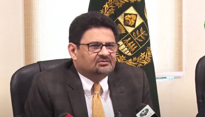 Miftah Ismail Resigns From PMLN Post, Leaves Active Politics