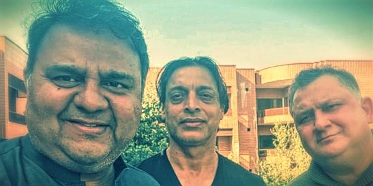 Shoaib Akhtar Accuses Fawad Chaudhry Of Attempting Legal Action Against His On-Air Resignation From PTV
