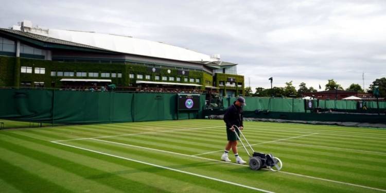 Couples Warned To Not Use Wimbledon’s Quiet Room For Intimacy