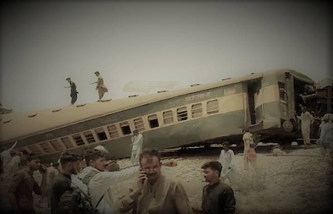 Hazara Express Toll Rises As Army Joins Rescue Efforts