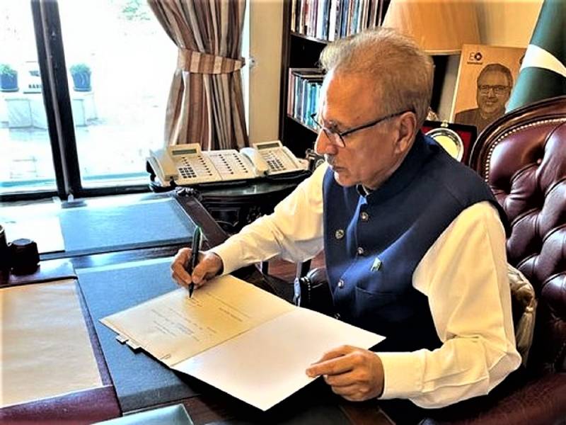 President Arif Alvi Approves Official Secrets And Army Amendment Acts