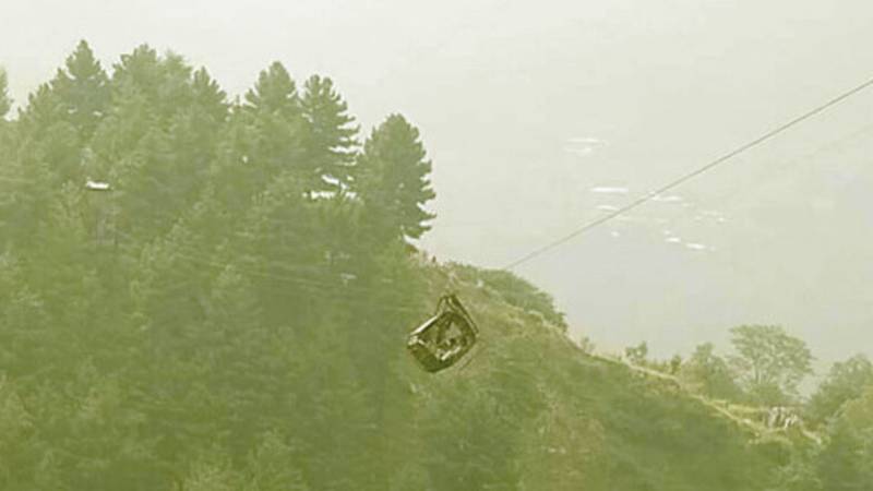 Pakistan Army’s SSG Team Rescues All Occupants Of Stranded Chairlift In Battagaram
