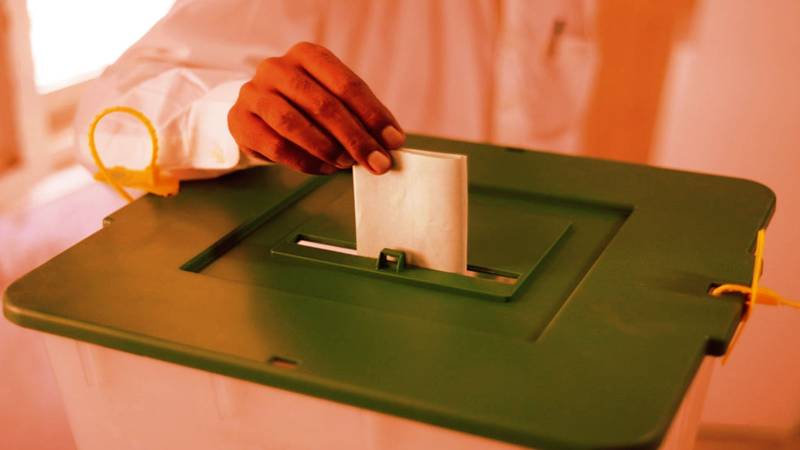 ECP Vows To Hold Polls By Mid-Feb