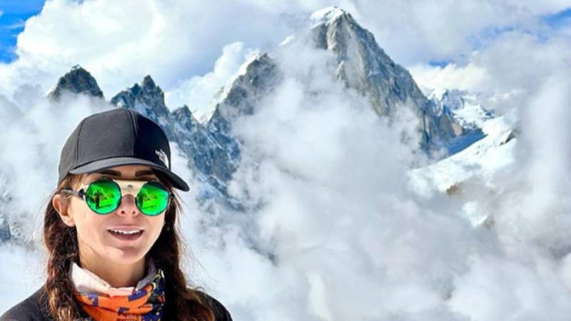 Pakistani Mountaineer Naila Kiani Makes History Atop Eigth Tallest Mountain Manaslu