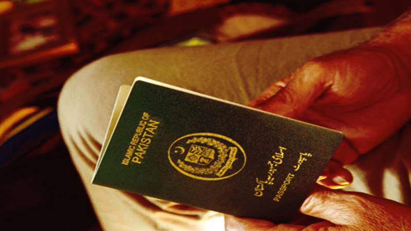 Saudi Arabia Returns 12,000 Counterfeit Pakistani Passports To Embassy