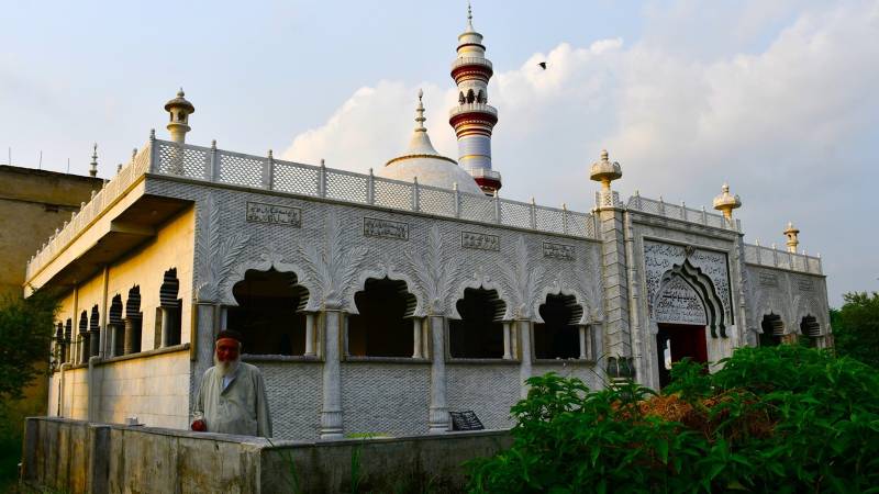 Shrine complex of Khwaja Muhammad Amin at Mastal Sharif, Islamabad