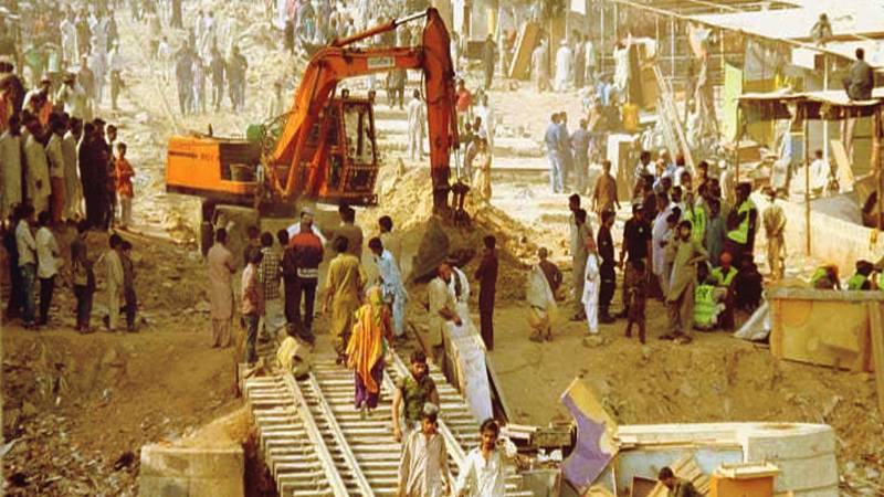 SC Directs Sindh Govt To Receive Claims Of Drains Demolition Drive Affectees