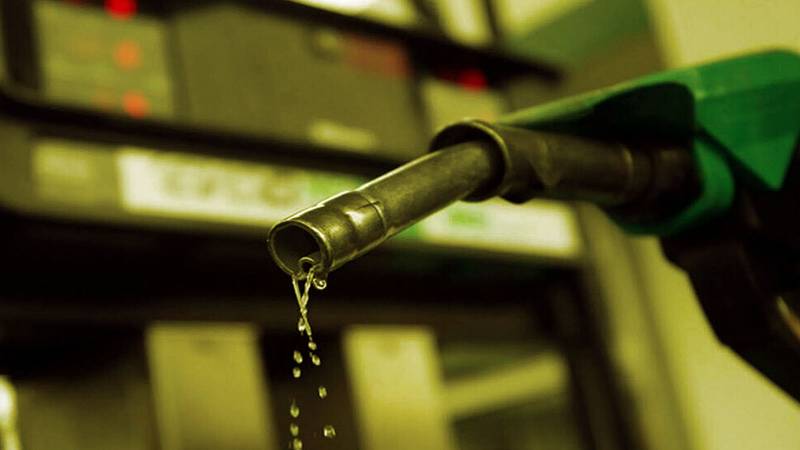 Petrol Prices Likely To Decrease By Rs14 Per Liter From May 16