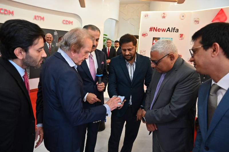 Bank Alfalah Launches Pakistan's First Instant Credit Digital Cheque Deposit Kiosk