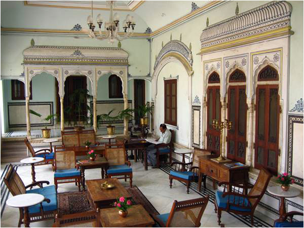 The lounge at Mubarak Haveli