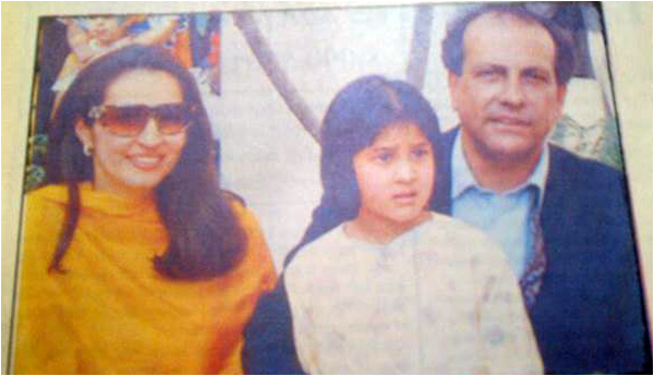 Mira with Amna and Salmaan Taseer at Basant, Lahore, 1995