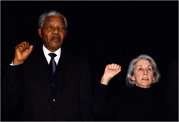 Nelson Mandela and Nadine Gordimer sing National Liberation Anthem at Gandhi Memorial in Johannesburg (1993)